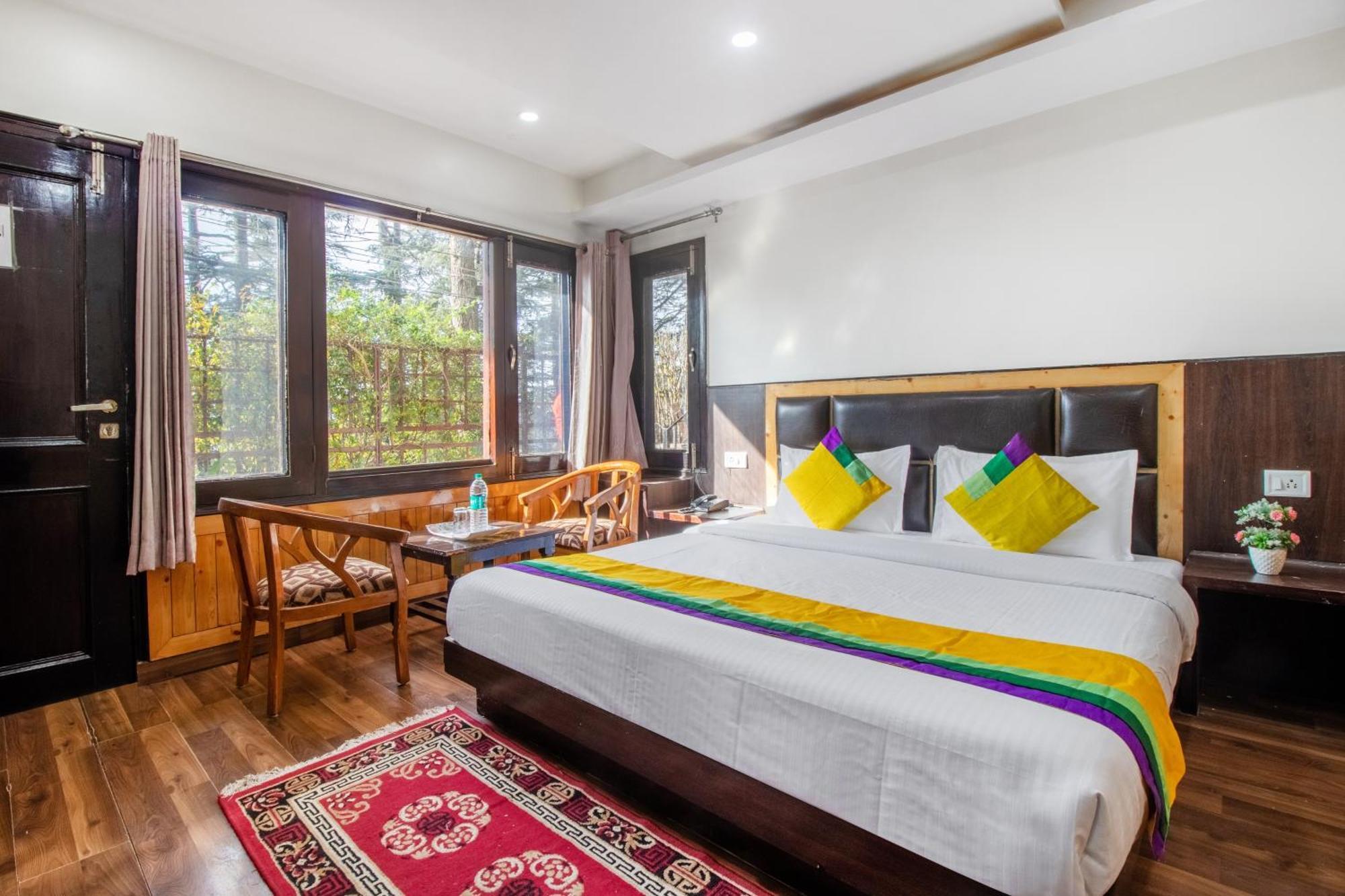 Itsy Hotels Avantika With Forest View Shimla Eksteriør bilde