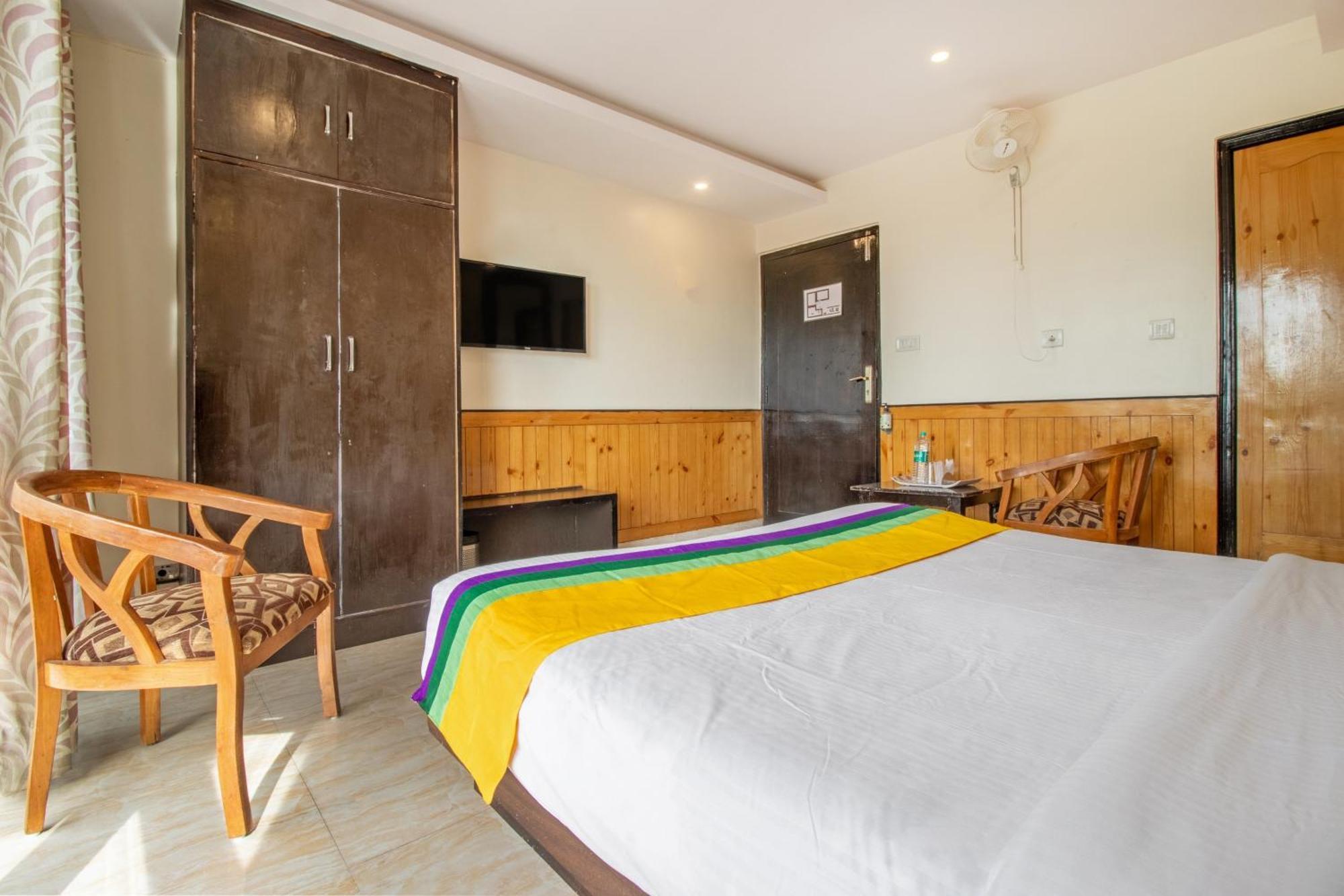 Itsy Hotels Avantika With Forest View Shimla Eksteriør bilde
